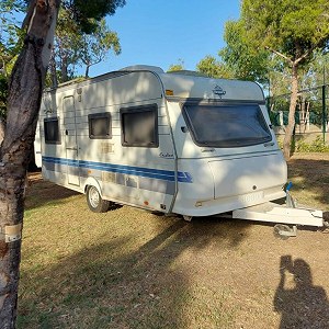 HUSVAGN CARAVELAIR x 1, HUSVAGN Hobby x 1