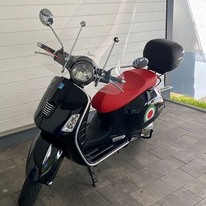 Vespa GTS 125